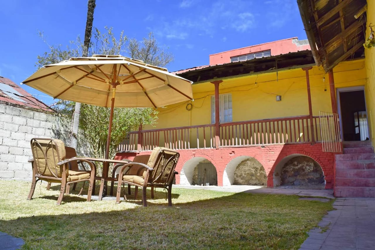 Hotel casa de raya