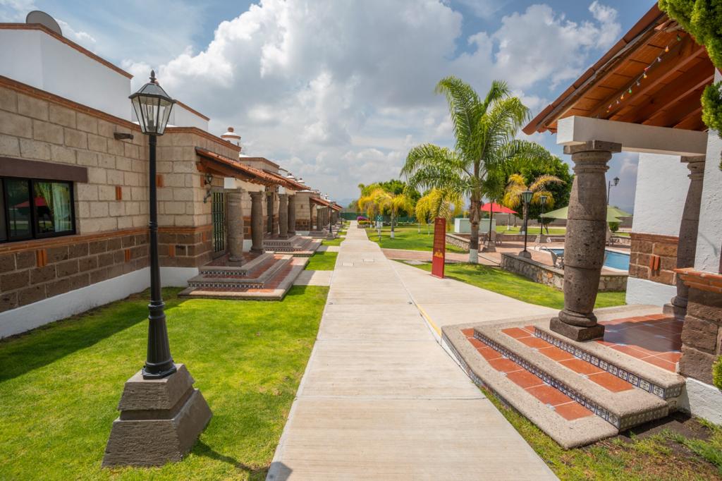 Hotel Villas Mahando