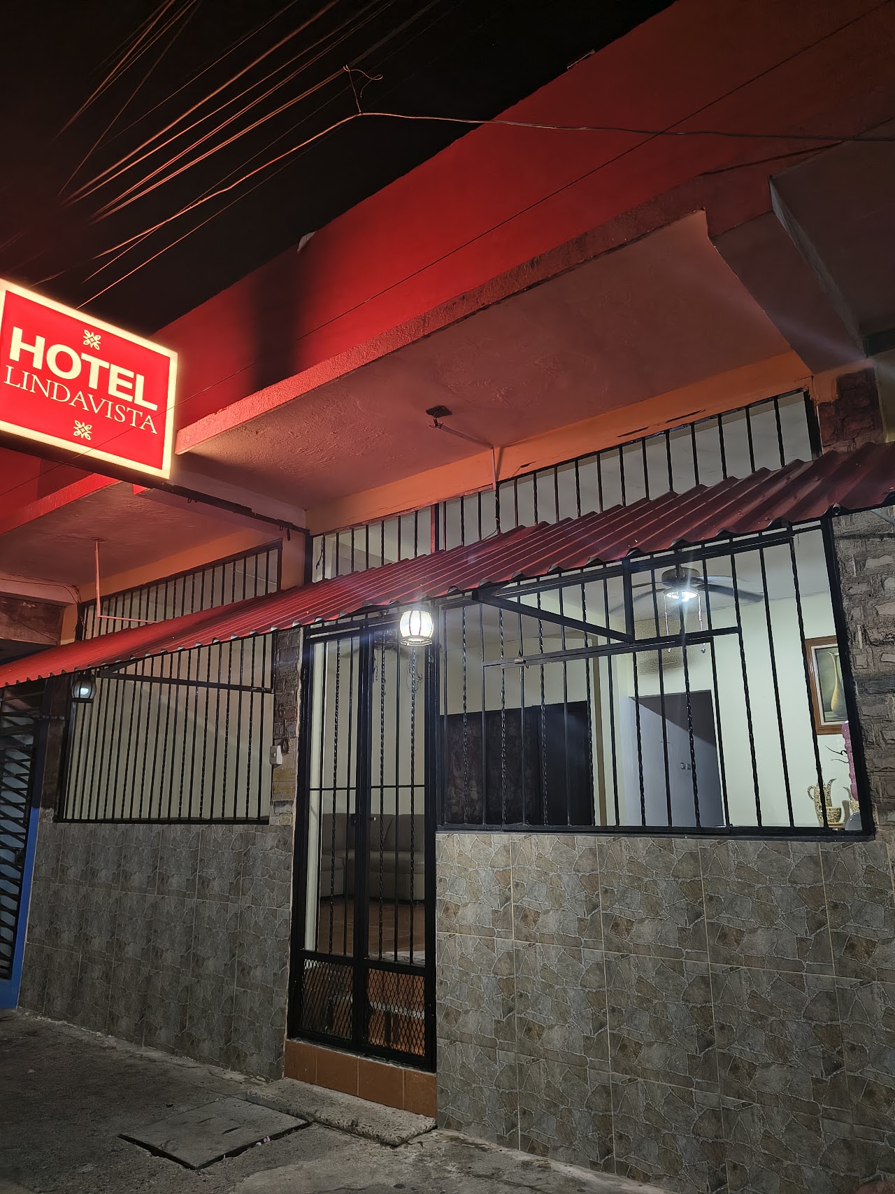 HOTEL LINDA VISTA
