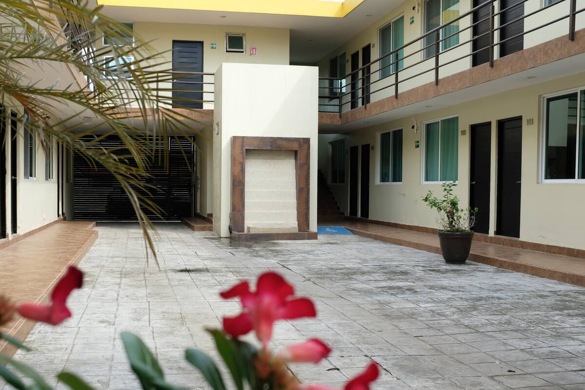 HOTEL PR EXPRESS (NUEVA ADMINISTRACIÓN)