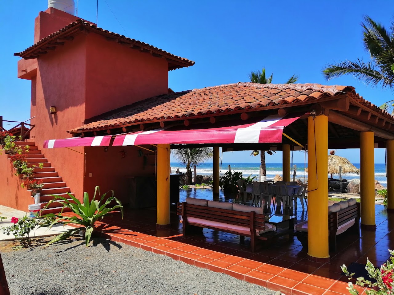 CASA LA QUINTA OLA
