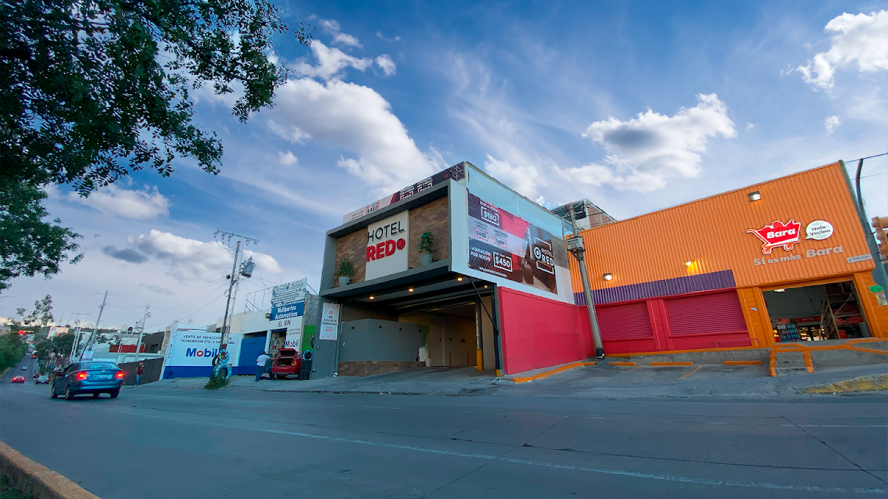 Hotel Red León