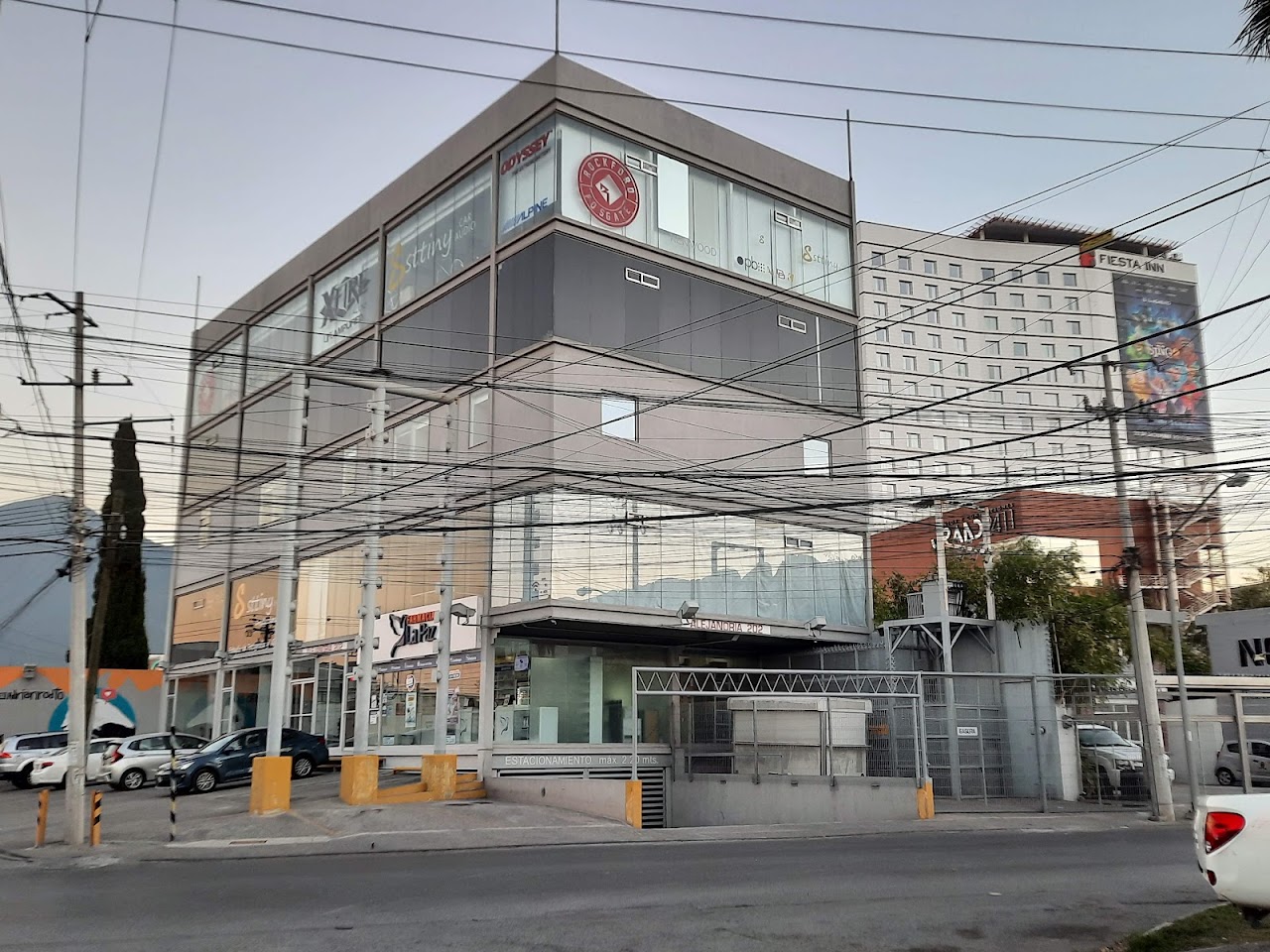 Hotel Sttiny Monterrey Tecnológico