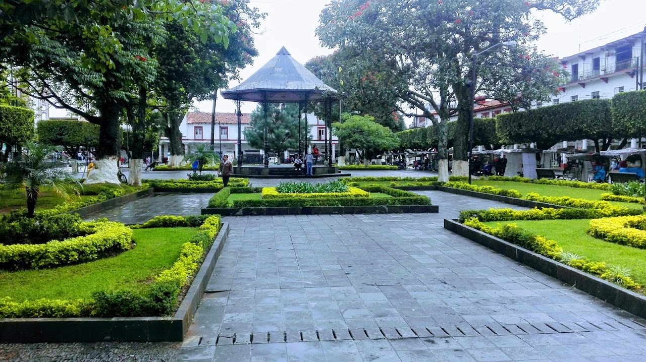 HOTEL REAL DE URUAPAN
