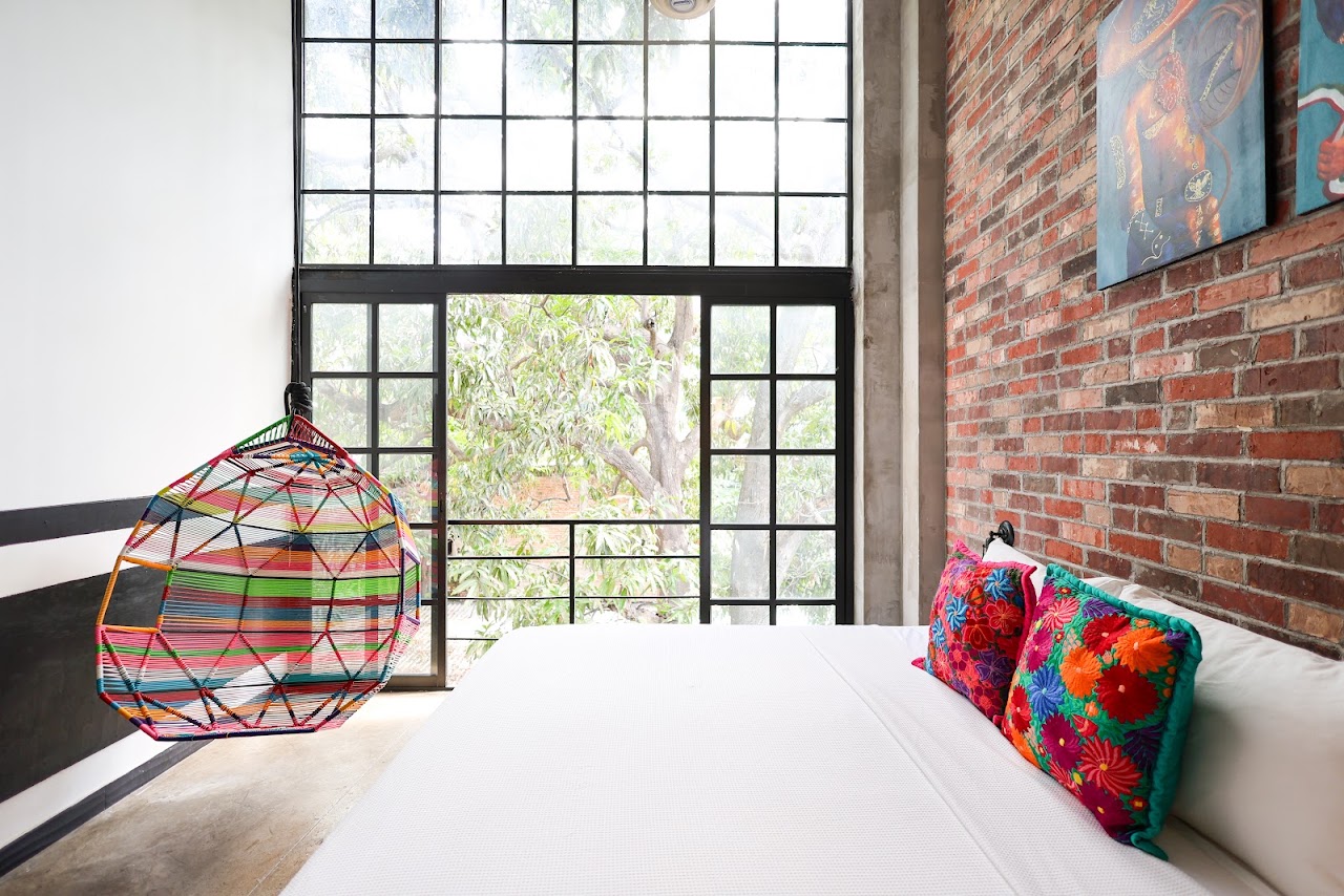Lofts On Basilio