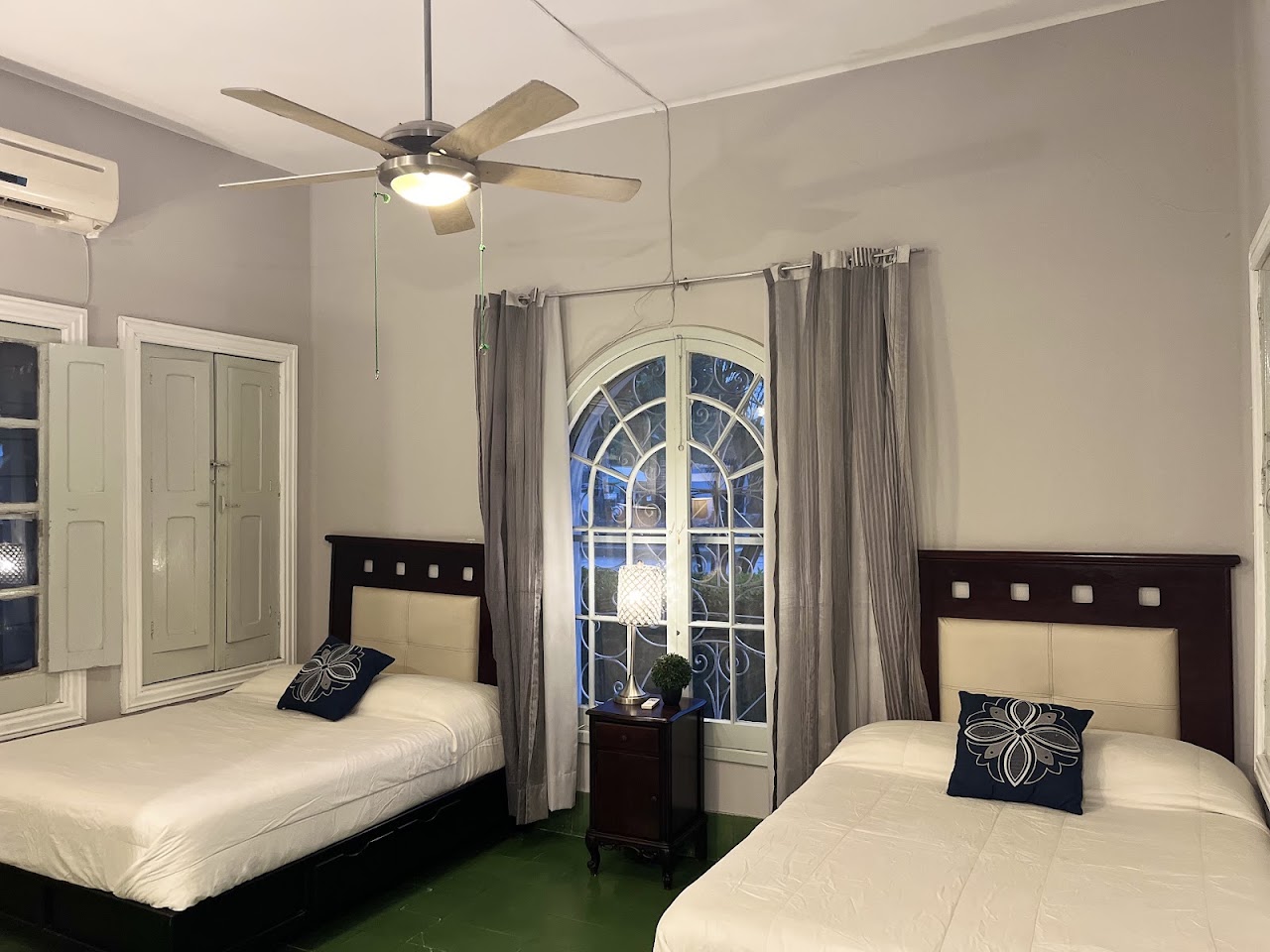 Suites Casa Blanca