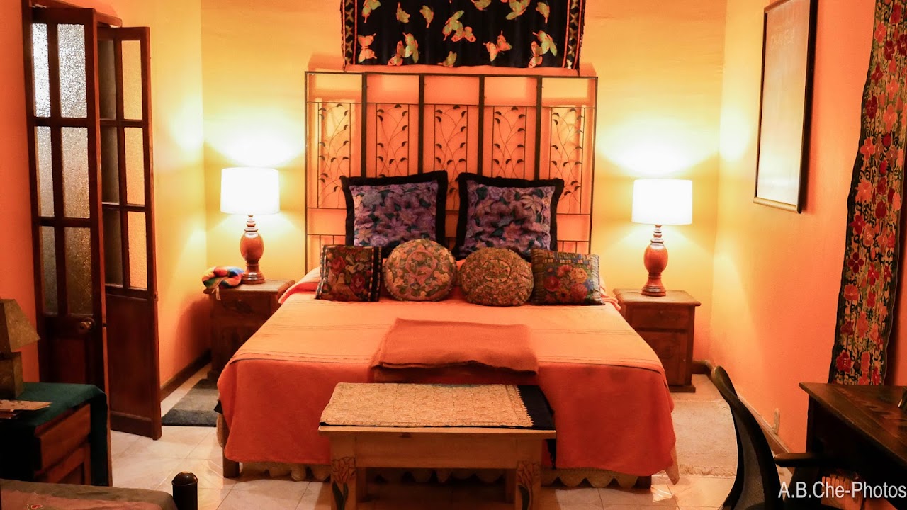Casona Rosa B&B