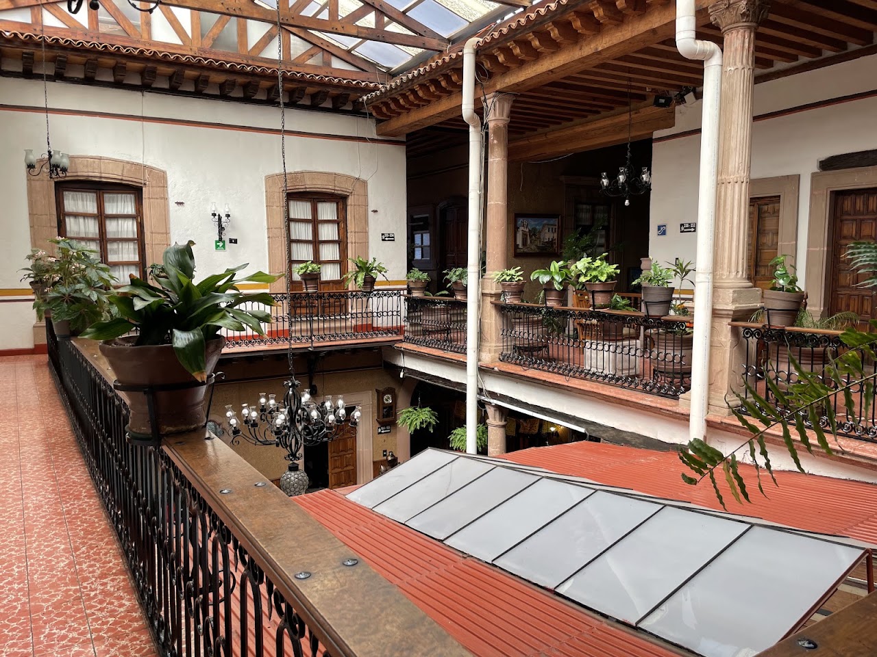 Hotel Los Escudos