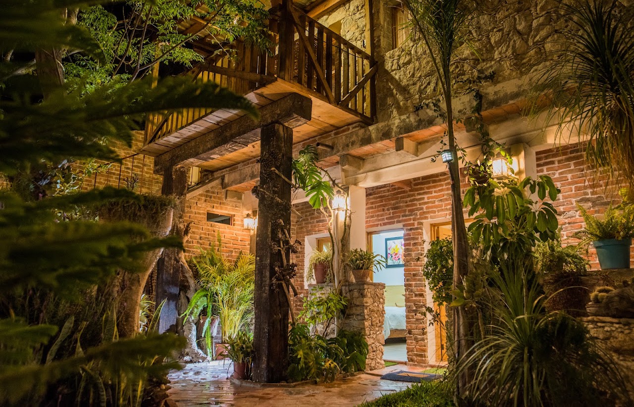 Hotel -Colibrí-