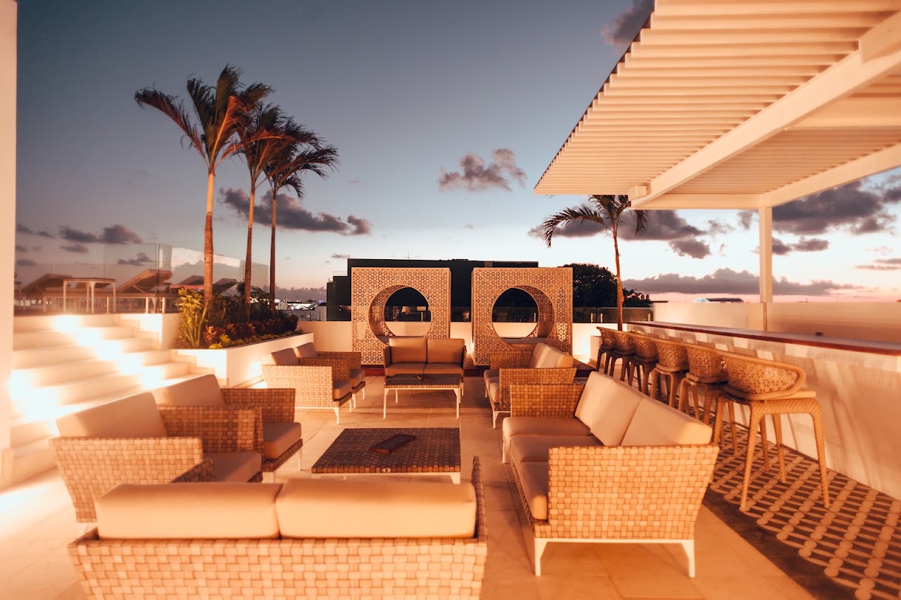 Antera Hotel & Residences