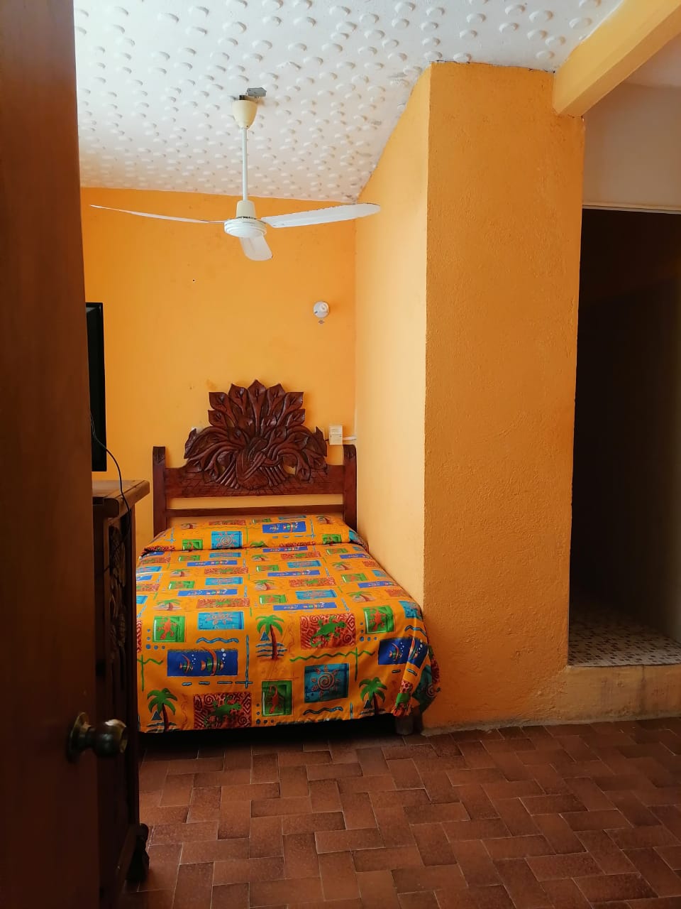 Hotel Kelsie "Los Limones"