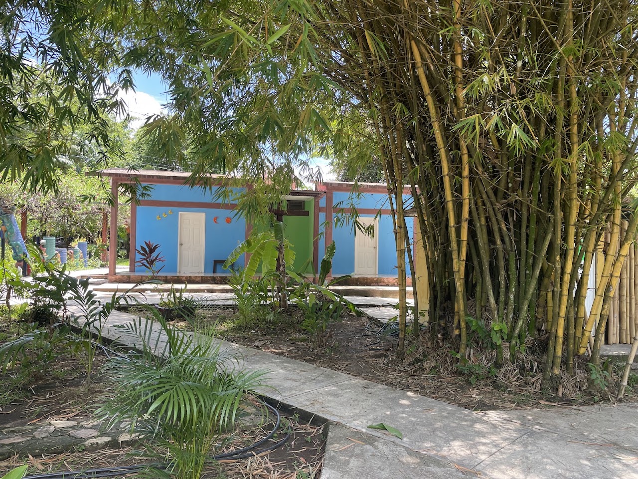 Villas del Carmen Hostal & Camping
