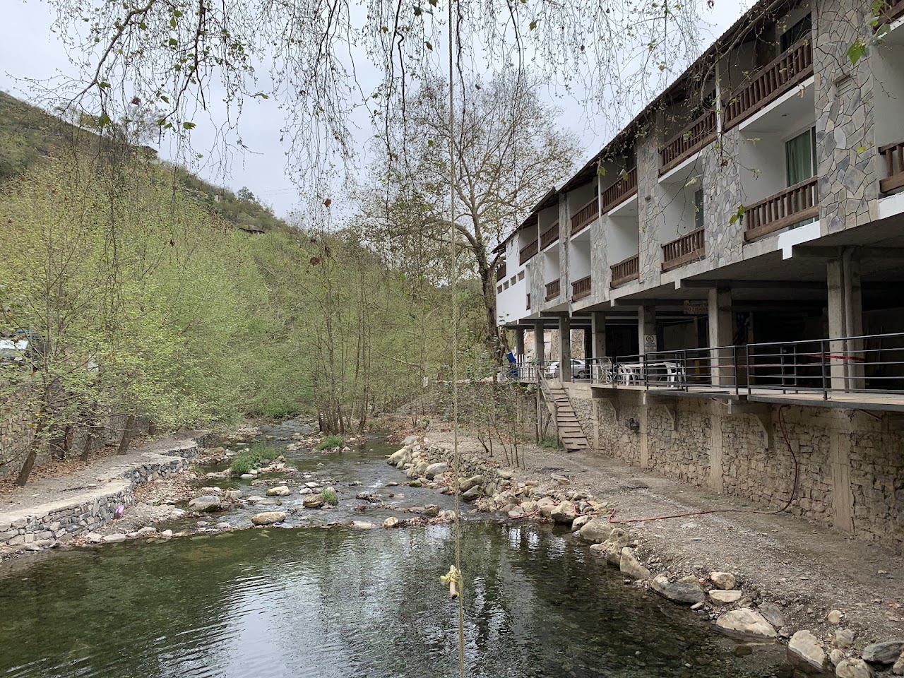 Puente De Dios Hotel