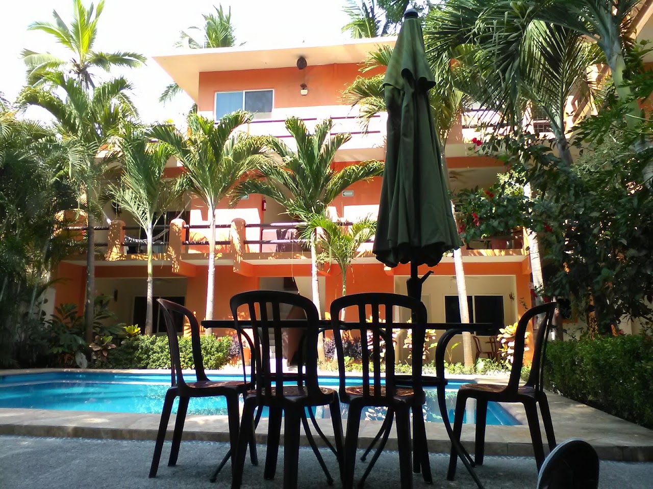 ARECAS suites