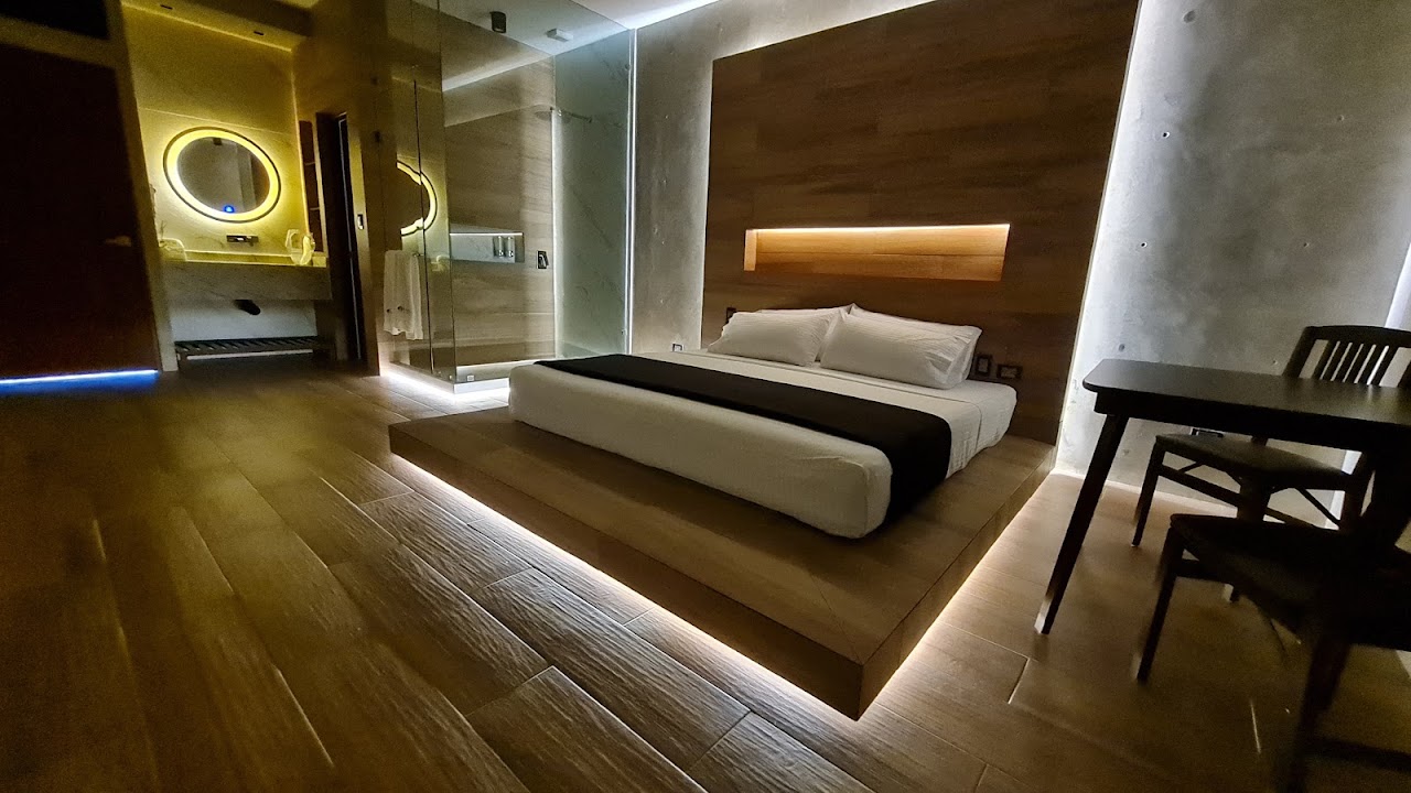 Del Río Suites