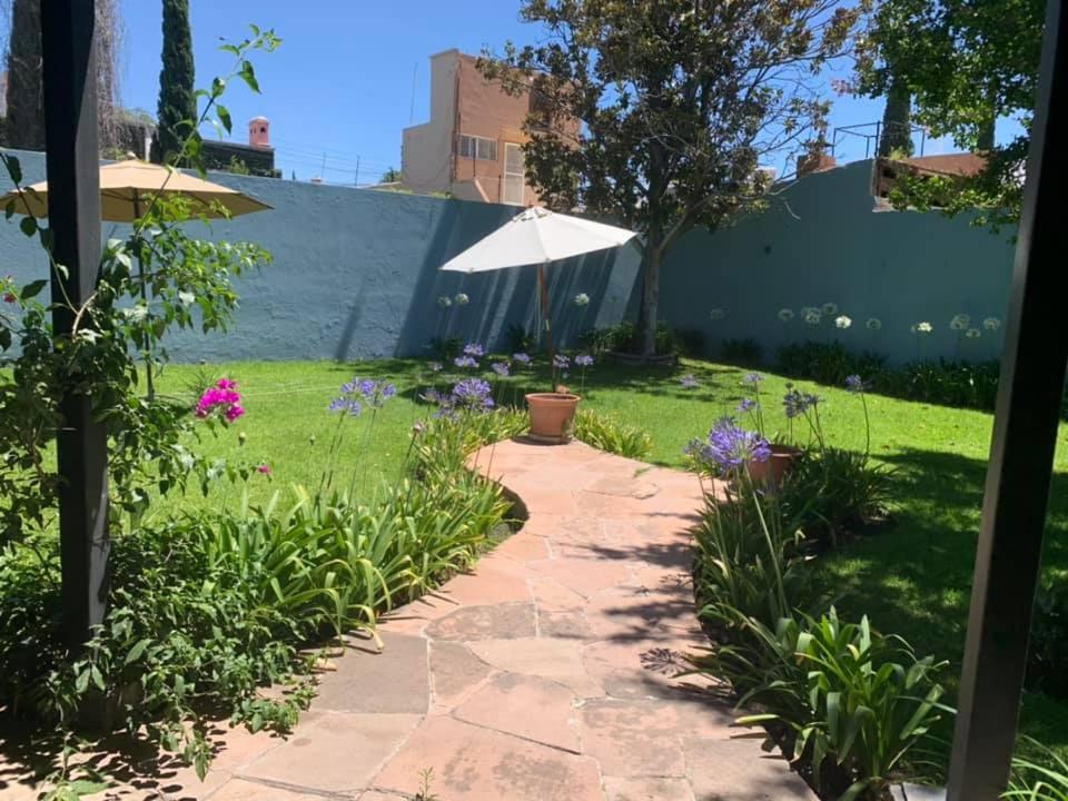 Hostal Casa Azul