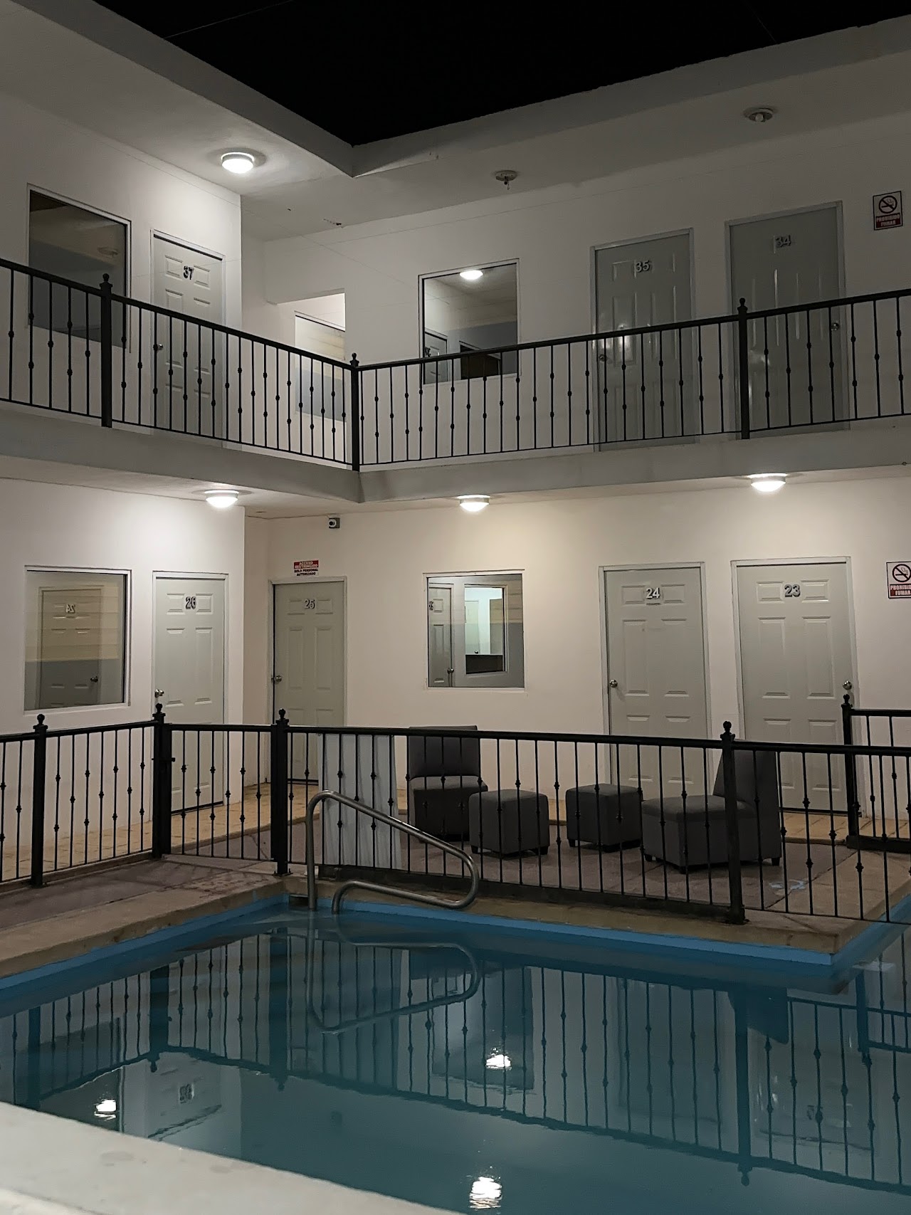 Maria Bonita And Family Hotel And Suites