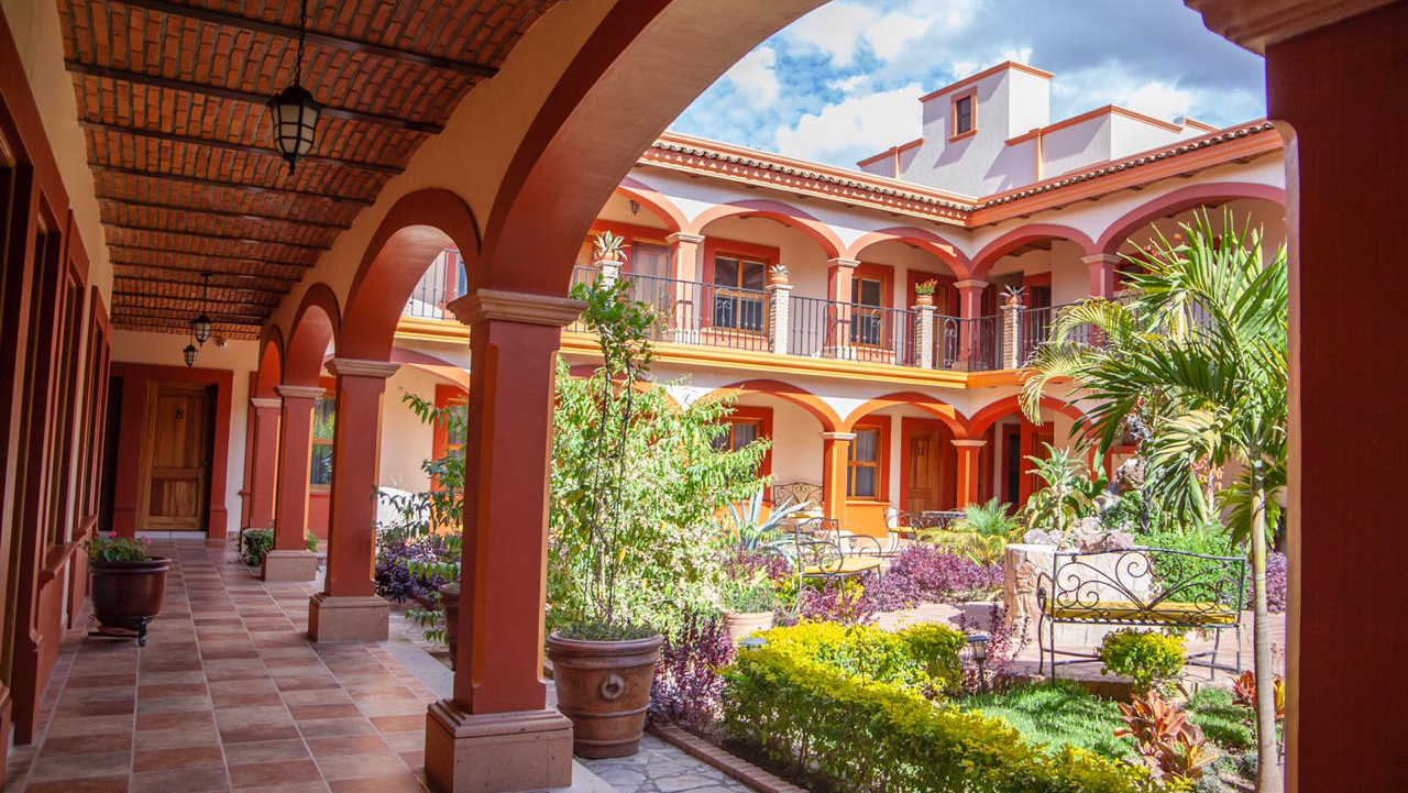 "Encanto de la Sierra" Hotel