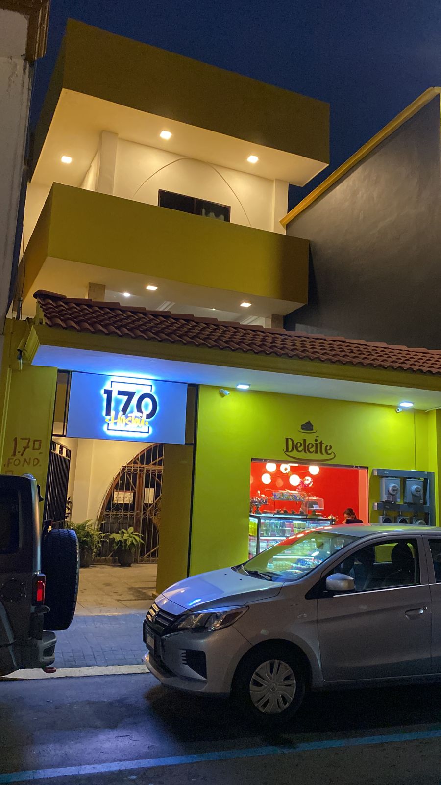Hostal 170