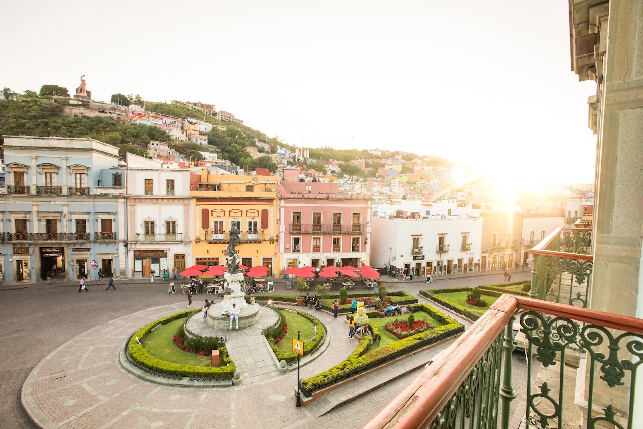 Hotel de la Paz