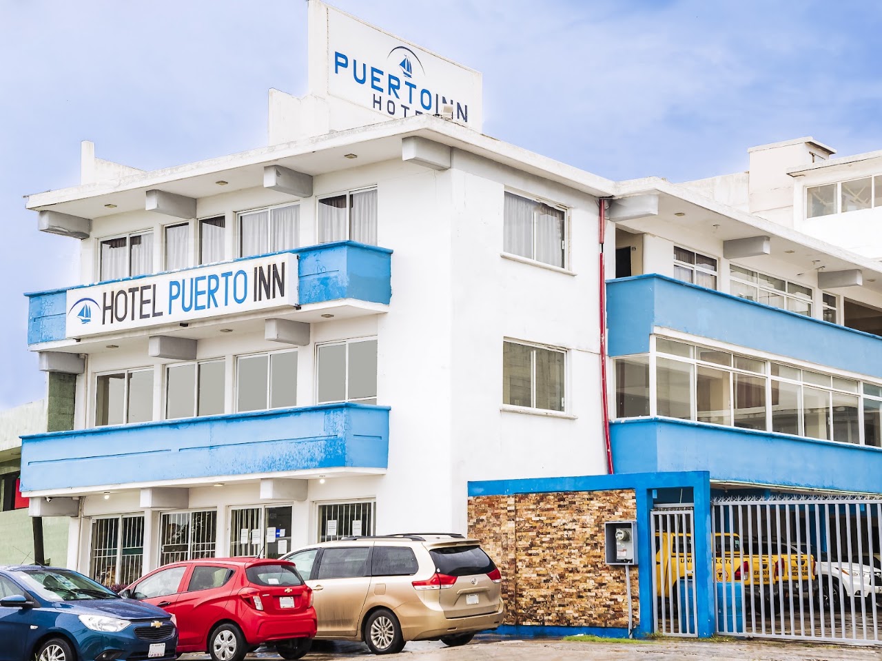 Hotel Puerto Inn