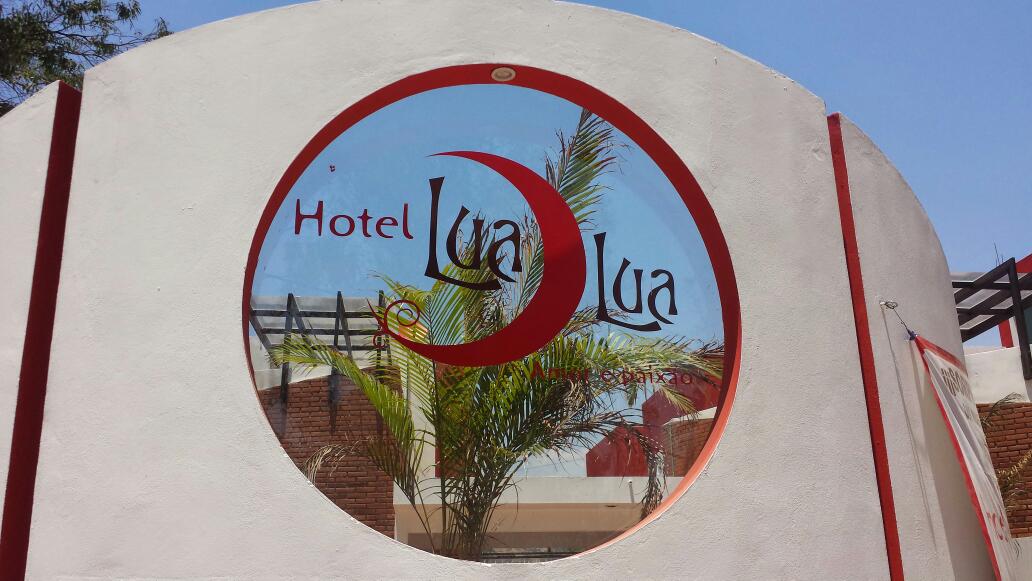 Hotel Lua Lua
