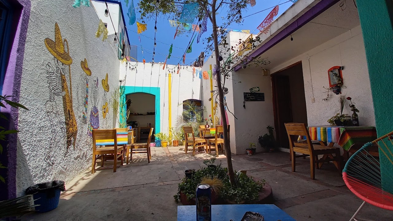 Hostal Casa Colores