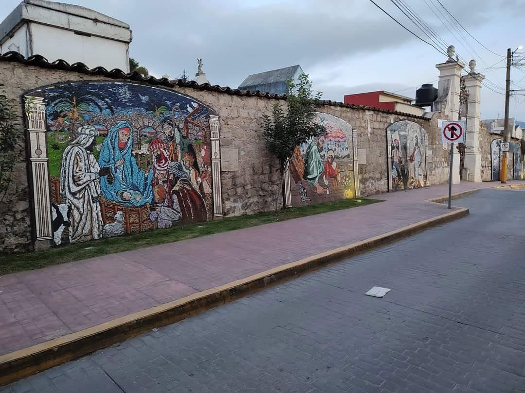 Hotel Los Murales