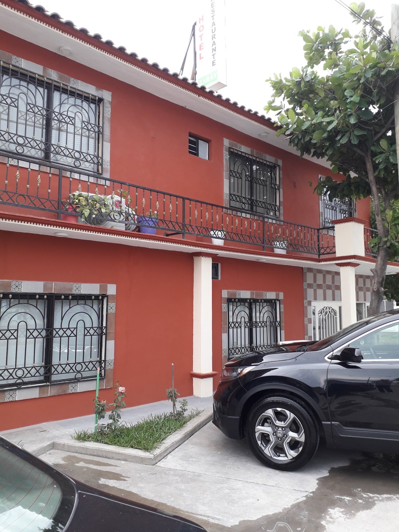 Hotel Taray