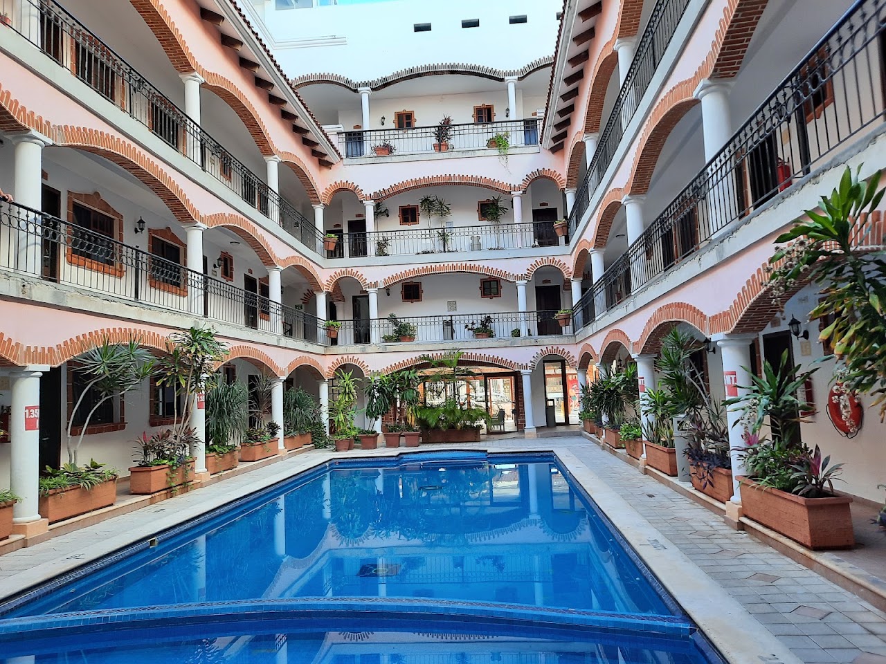 Hotel Colonial Playa del carmen
