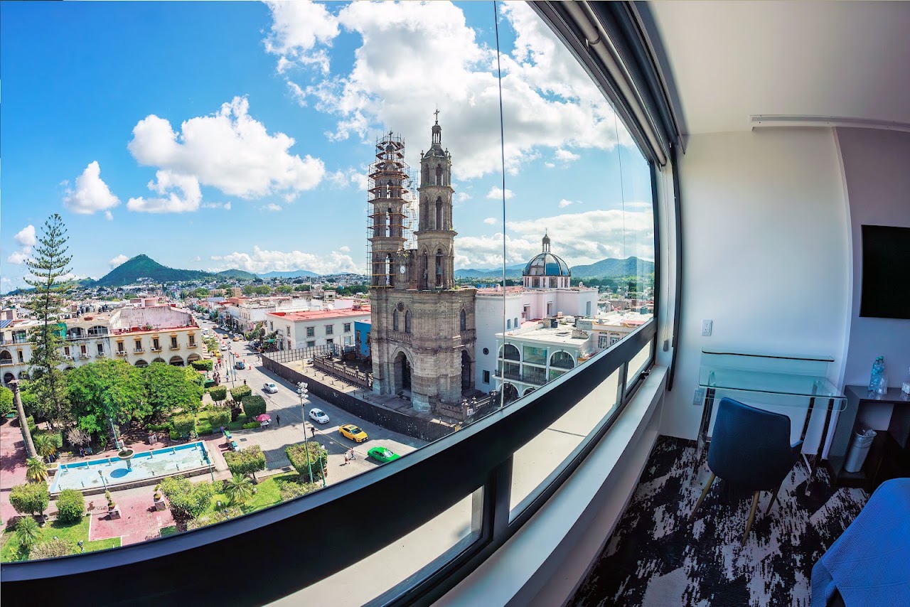 Hotel Fray Junípero Serra