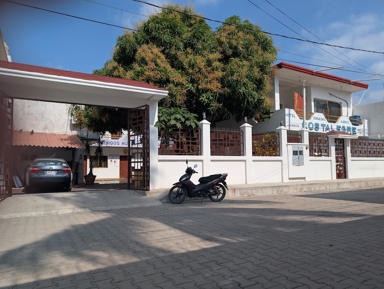 Hotel Costalegre