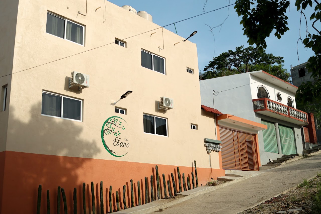 Casa Ébano