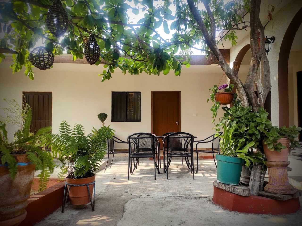 CASA LUCHA INN