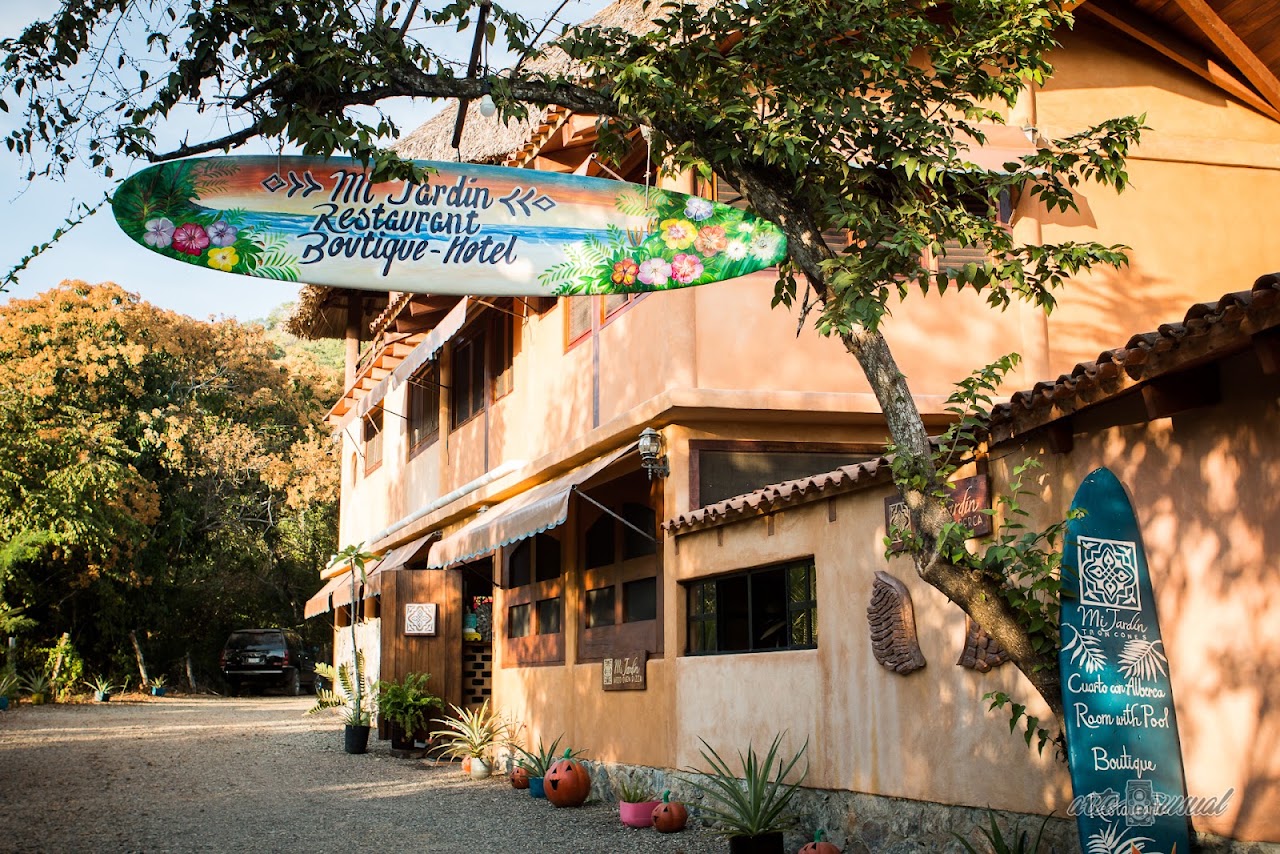 Mi jardín Troncones- Restaurante - Hotel - Boutique