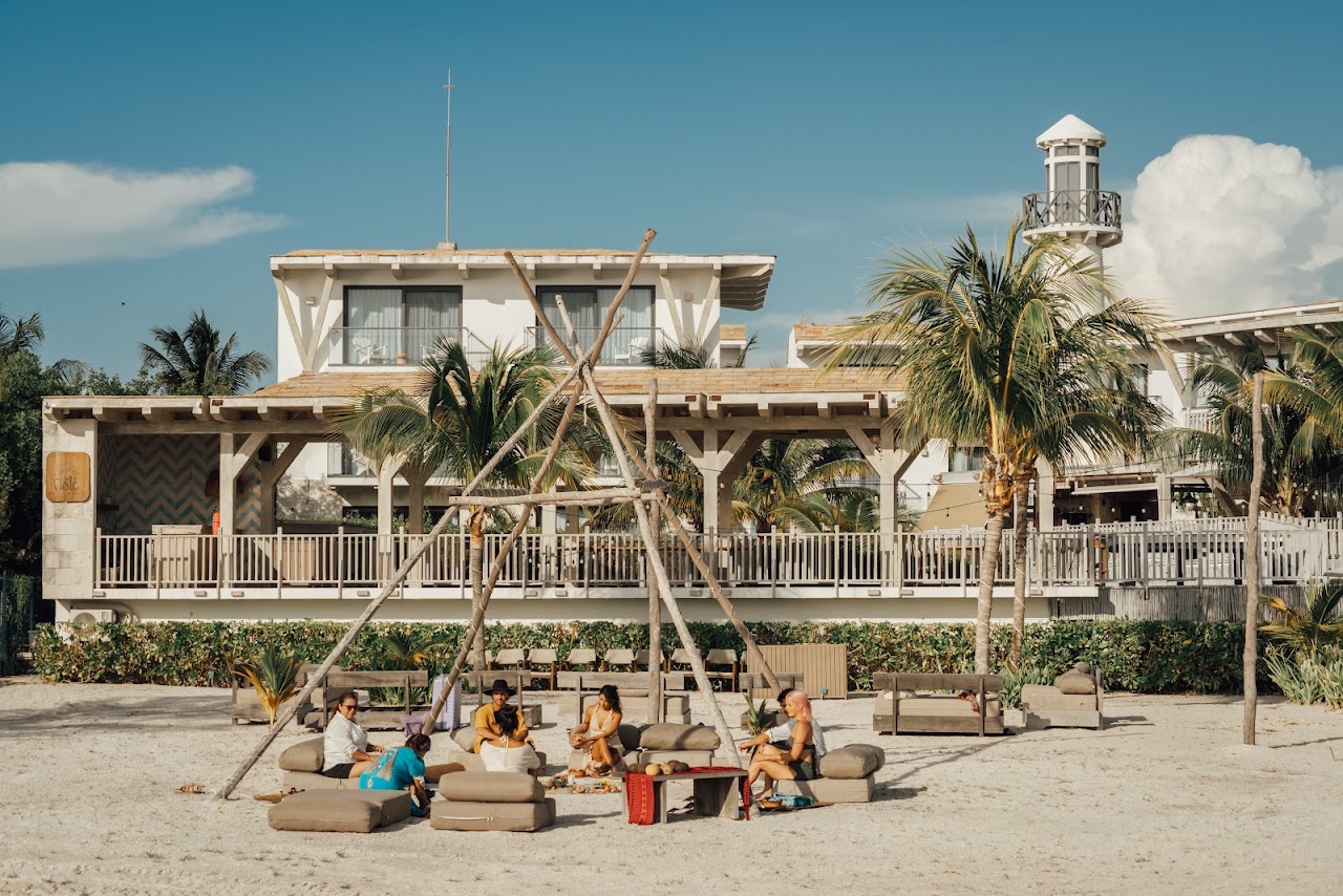 Delek Holbox