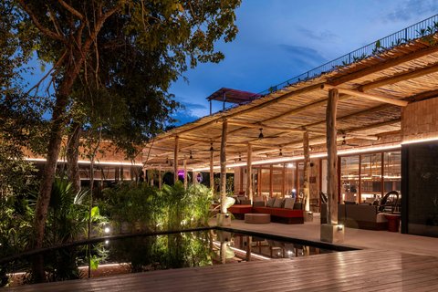 Moxy Tulum