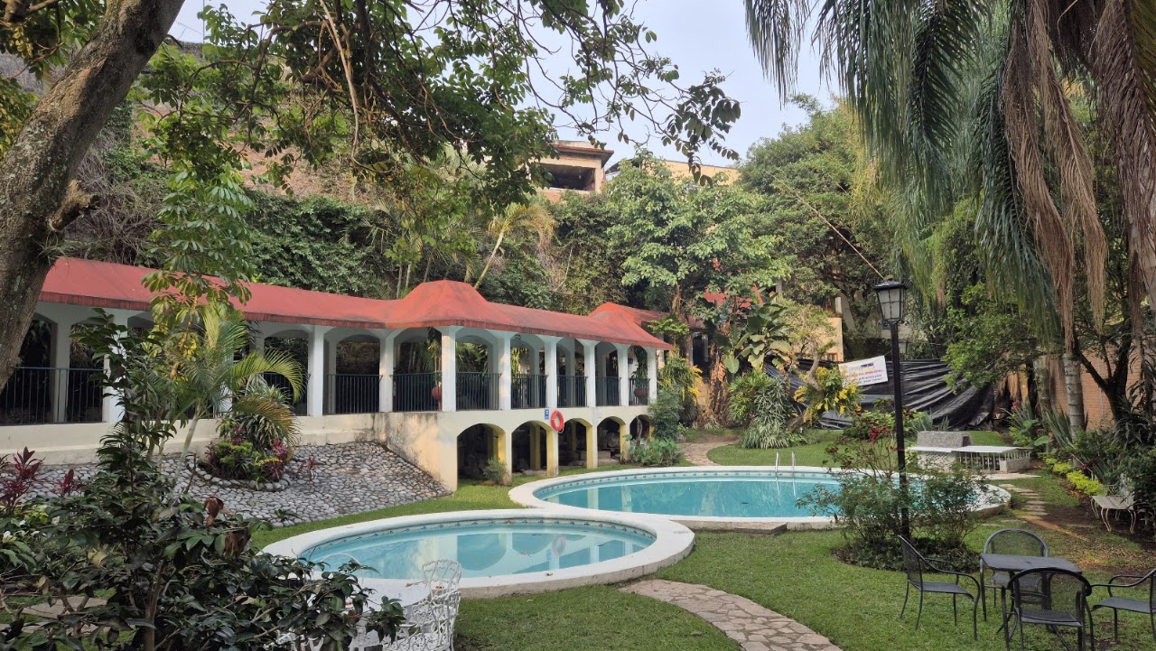 Hotel Pluviosilla