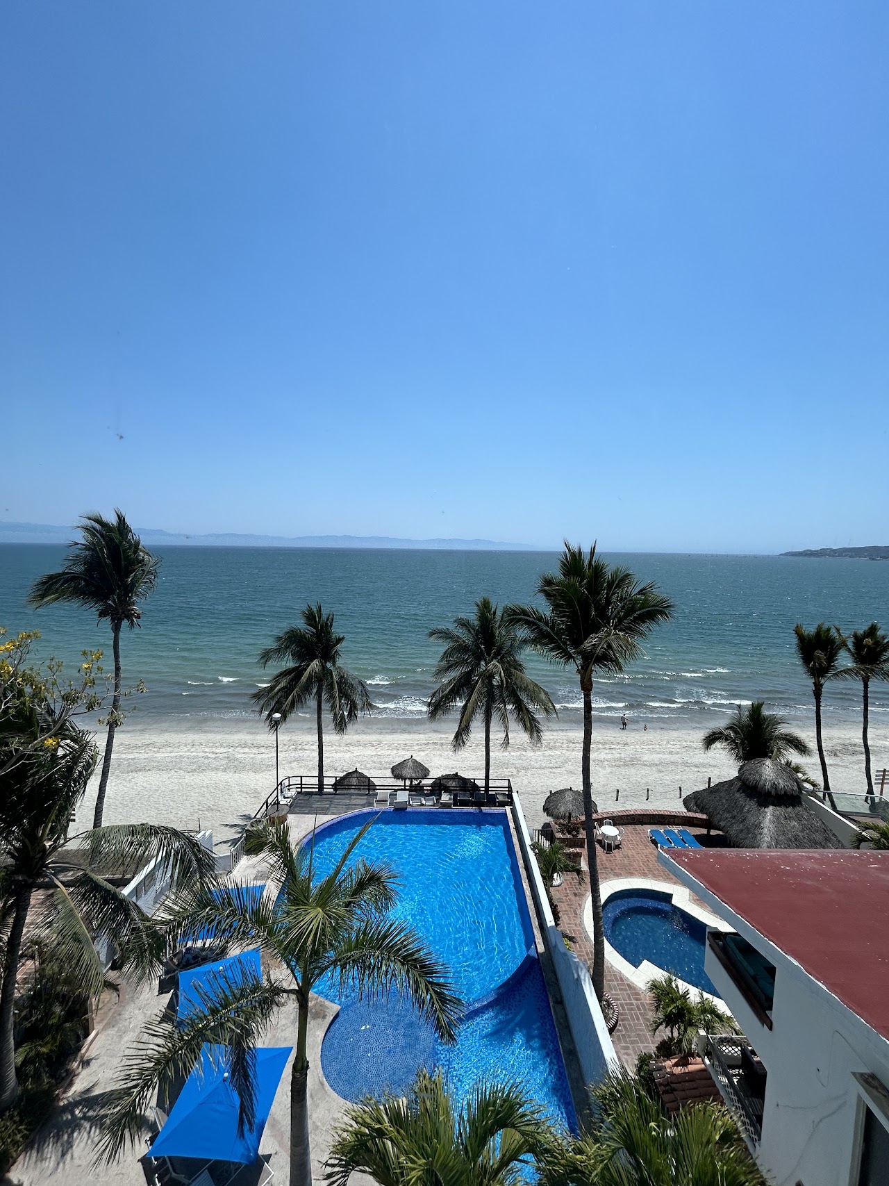 Banderas Suites & Hotel
