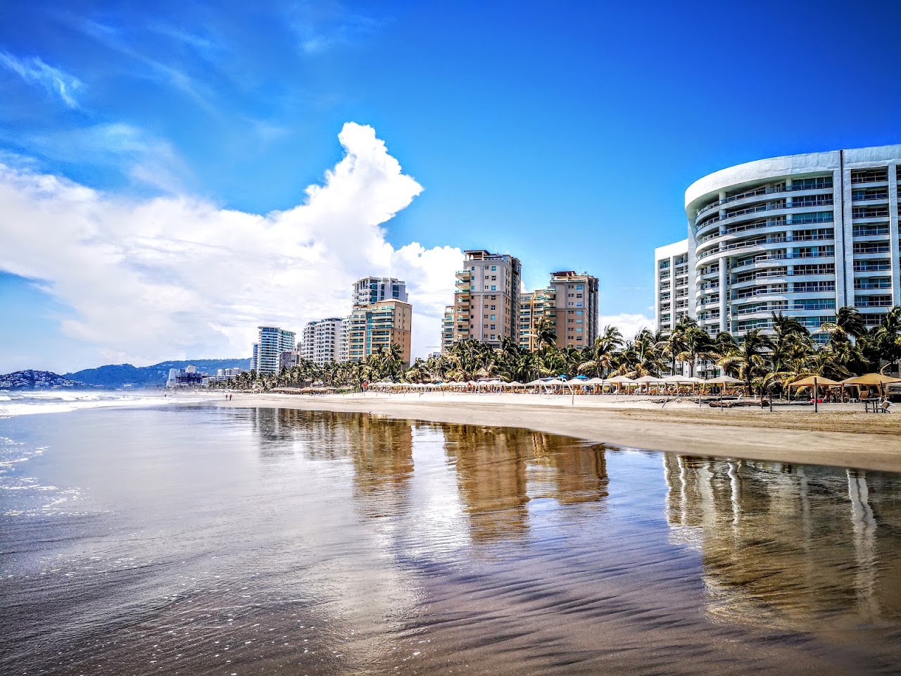 Ocean Breeze Acapulco
