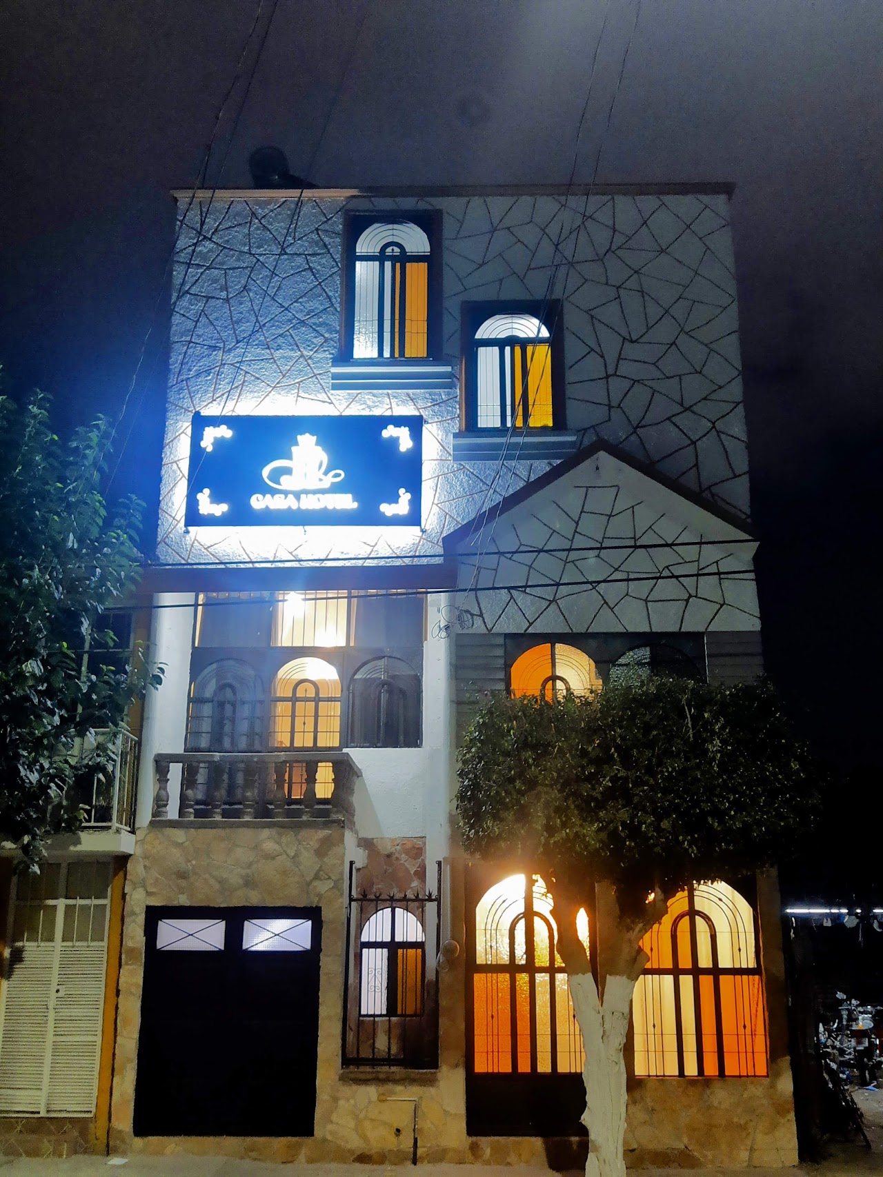 CASA HOTEL JL