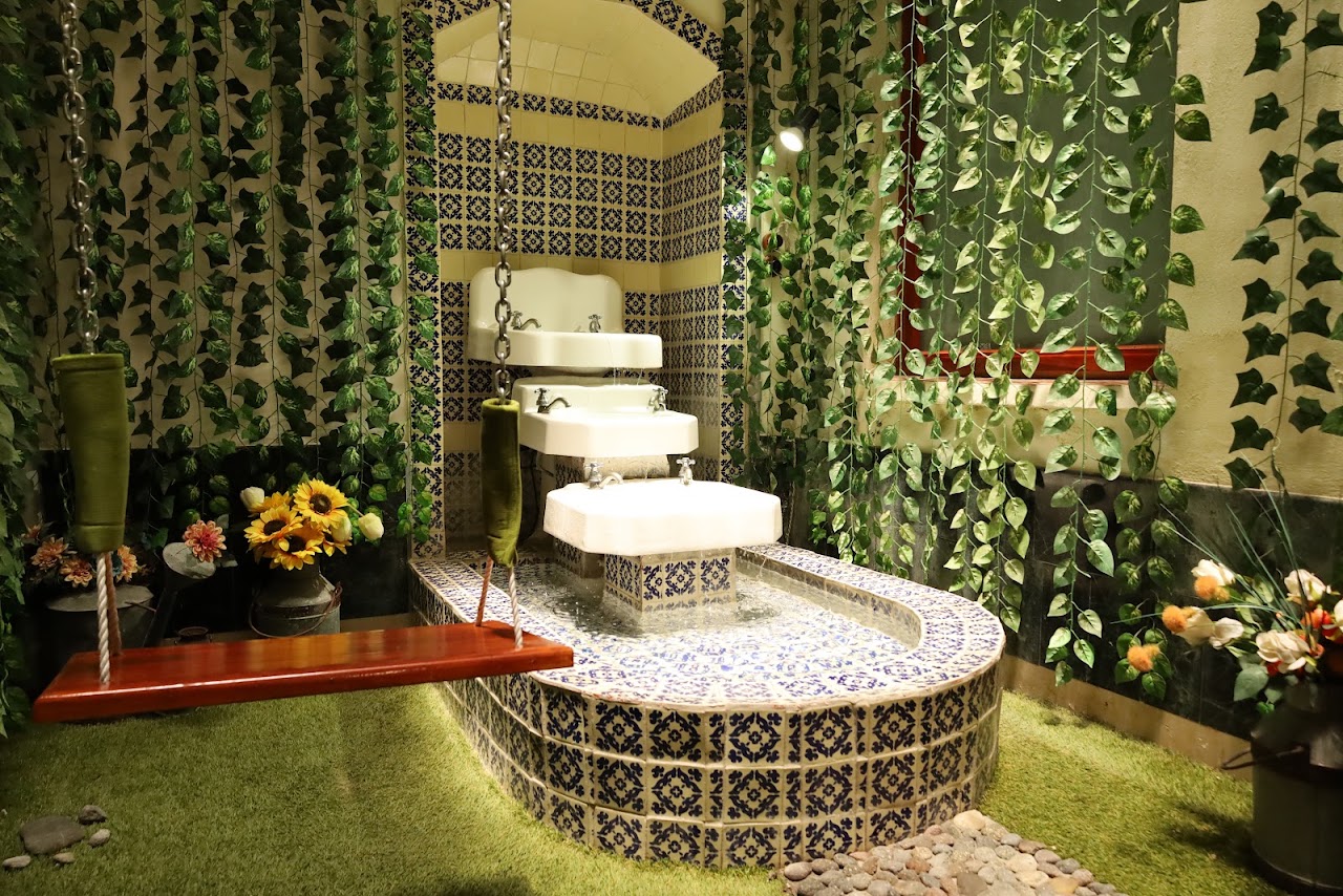 Azcami Boutique Hotel