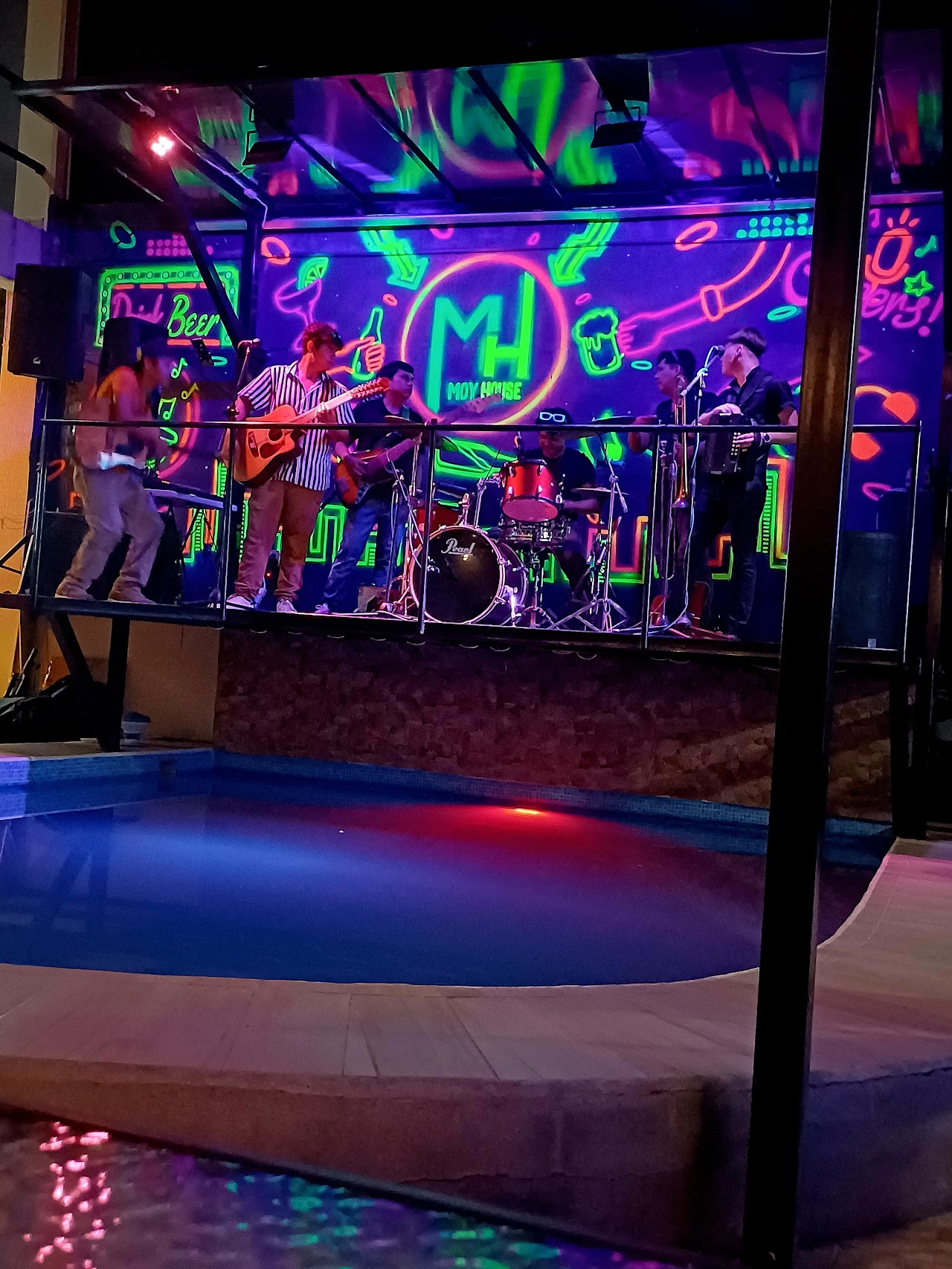 Hotel Bar MOY HOUSE