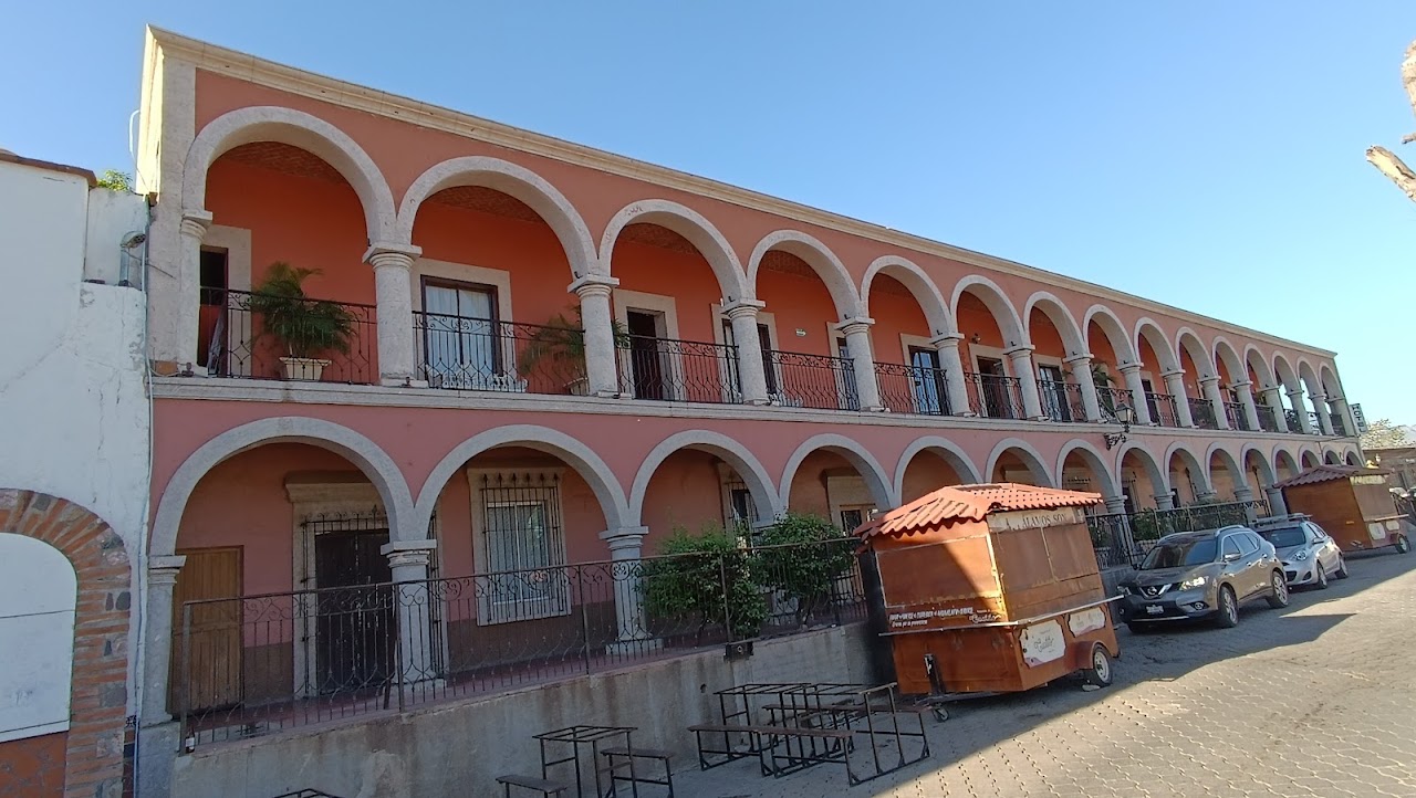 Hotel Condominios Los Arcos