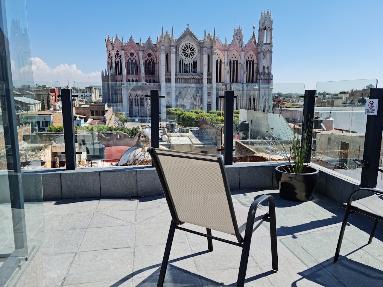 La Casa Mía