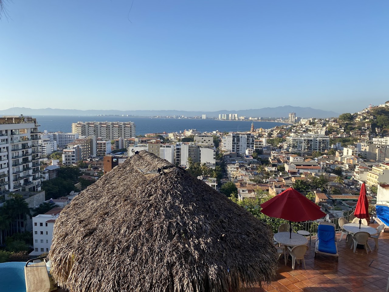 Casa Isabel Hotel & Restaurant