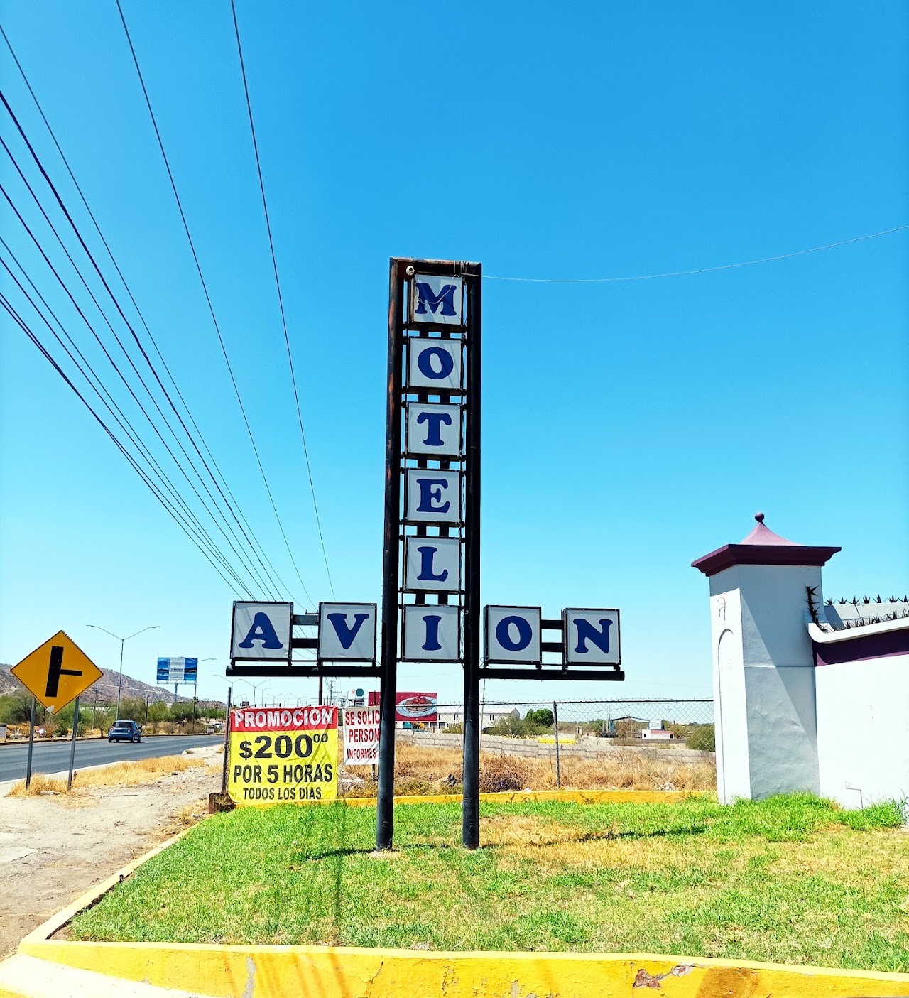 Motel Avion