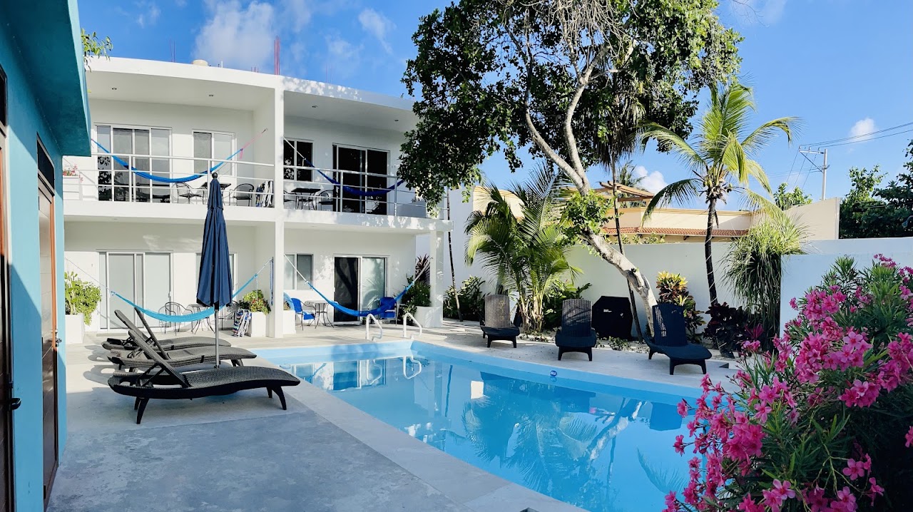 AQUA GUESTHOUSE