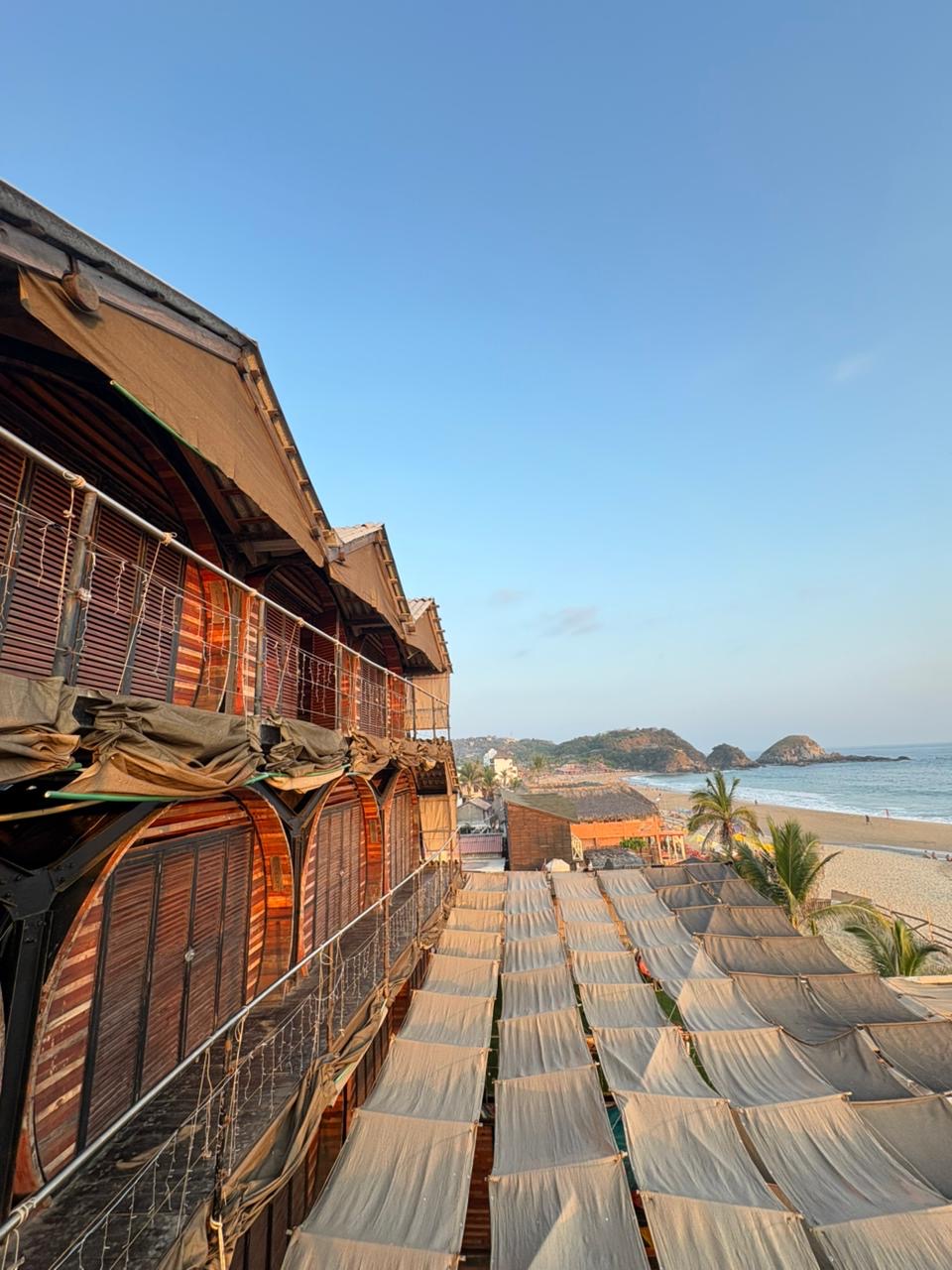HOTEL ÉXTASIS ZIPOLITE