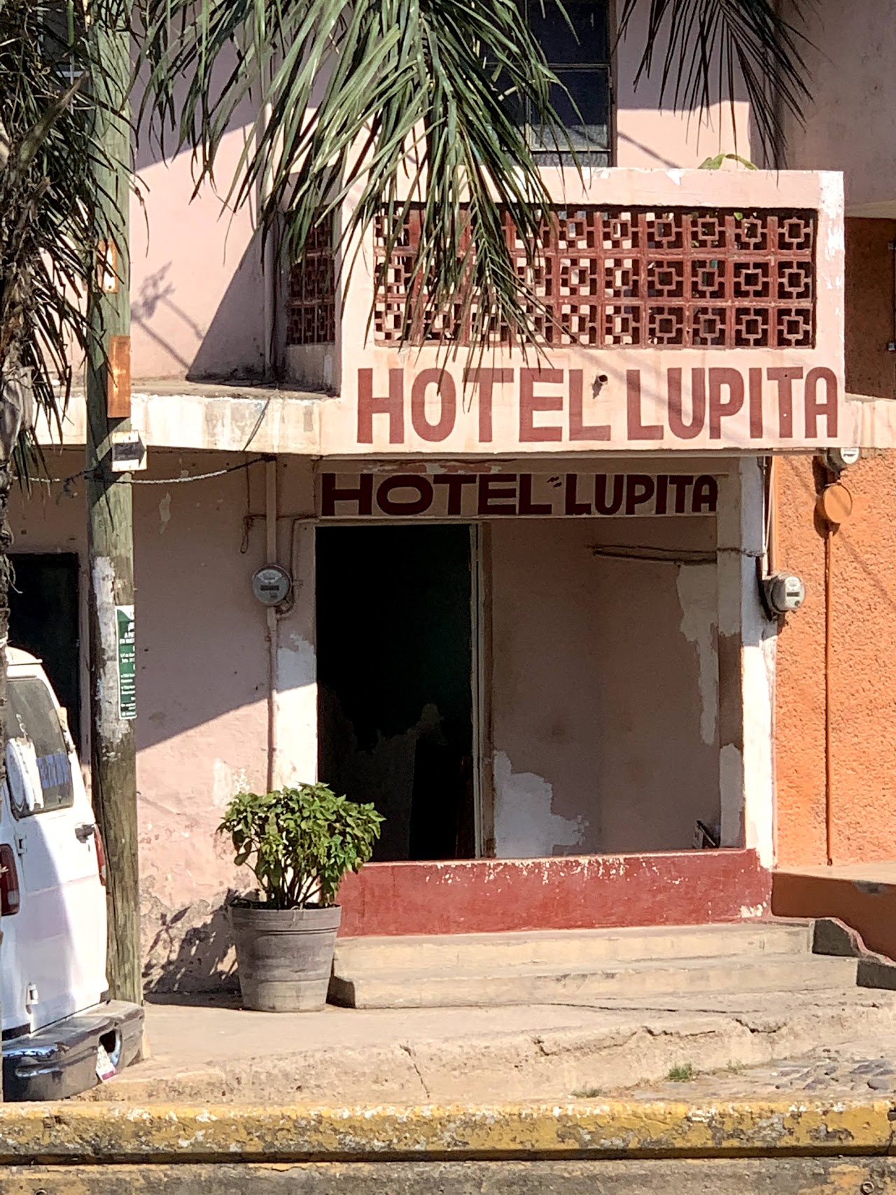 Hotel Lupita